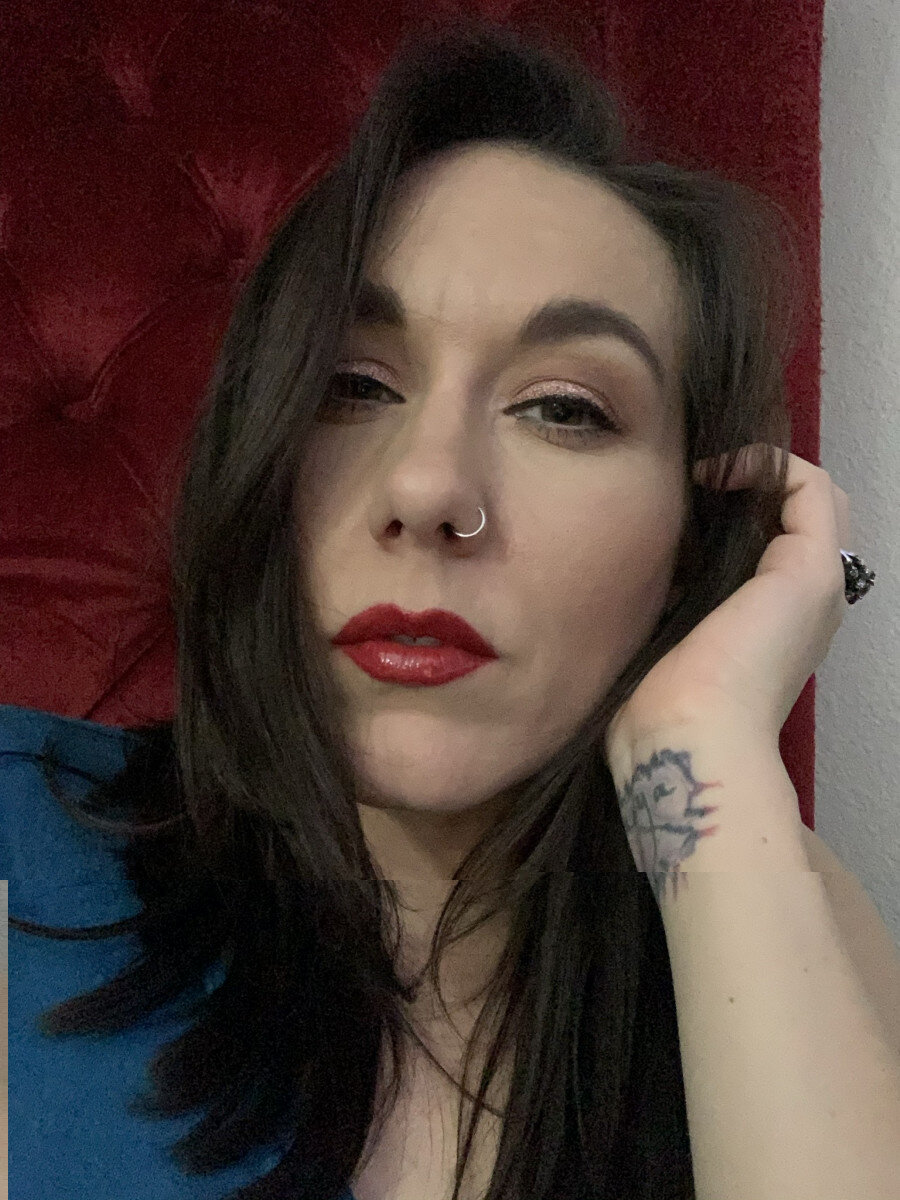 Sinnsagefree (@sinnsagefree), OnlyFans creator