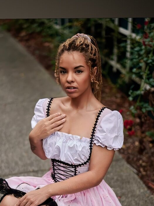 Sinsofmimi (@sinsofmimi), OnlyFans creator