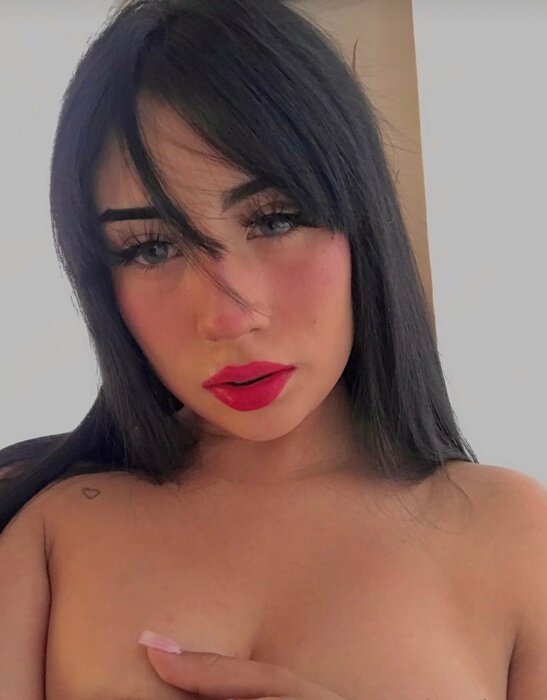 Sionelaax (@sionelaa.x), OnlyFans creator