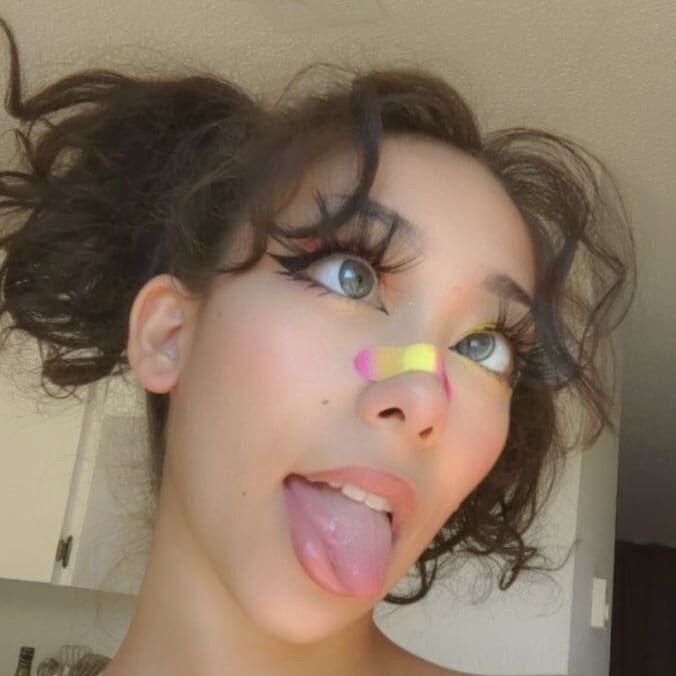 Sipmycharlatte (@sipmycharlatte), OnlyFans creator