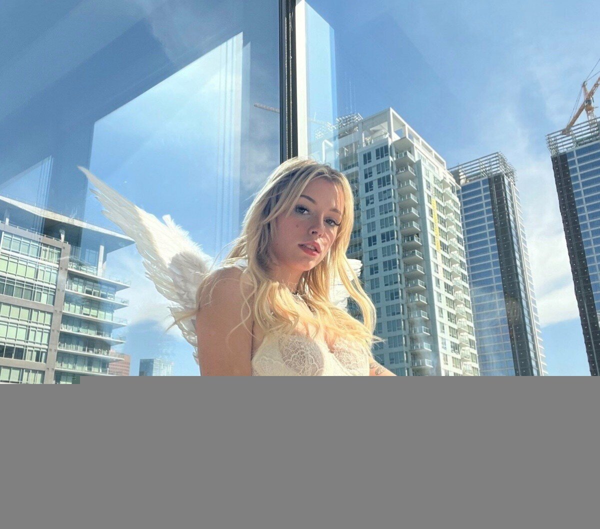Skyeangelxo (@skyeangelxo), OnlyFans creator