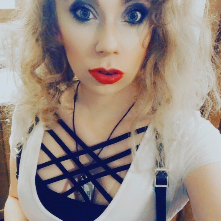 Skylarjameson22 (@skylarjameson22), OnlyFans creator