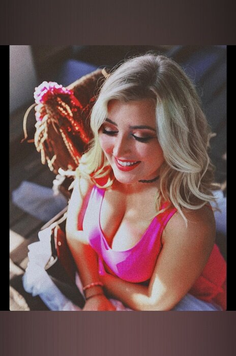 Skylarrvalentine (@skylarrvalentine), OnlyFans creator