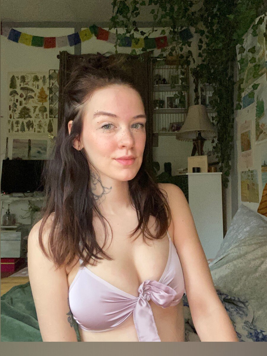 Sleepingbeauty223 (@sleepingbeauty223), OnlyFans creator