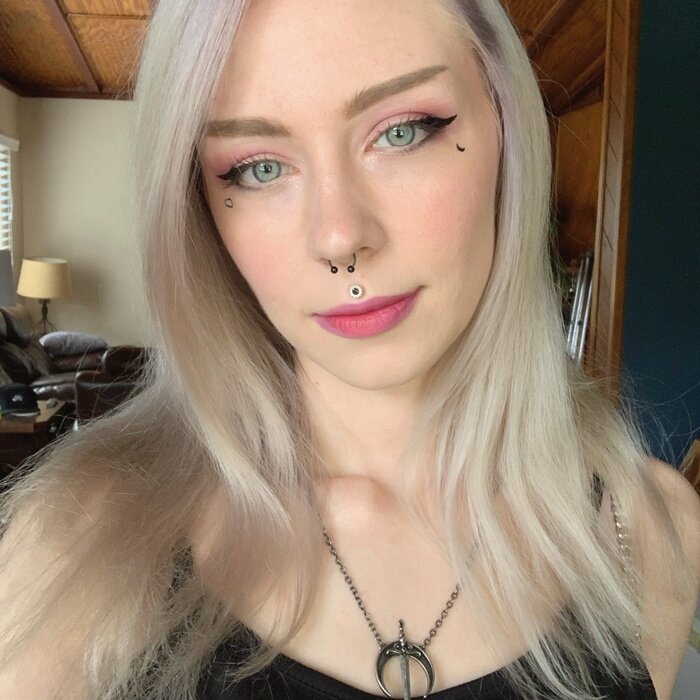 Sleepysweet (@sleepysweet), OnlyFans creator