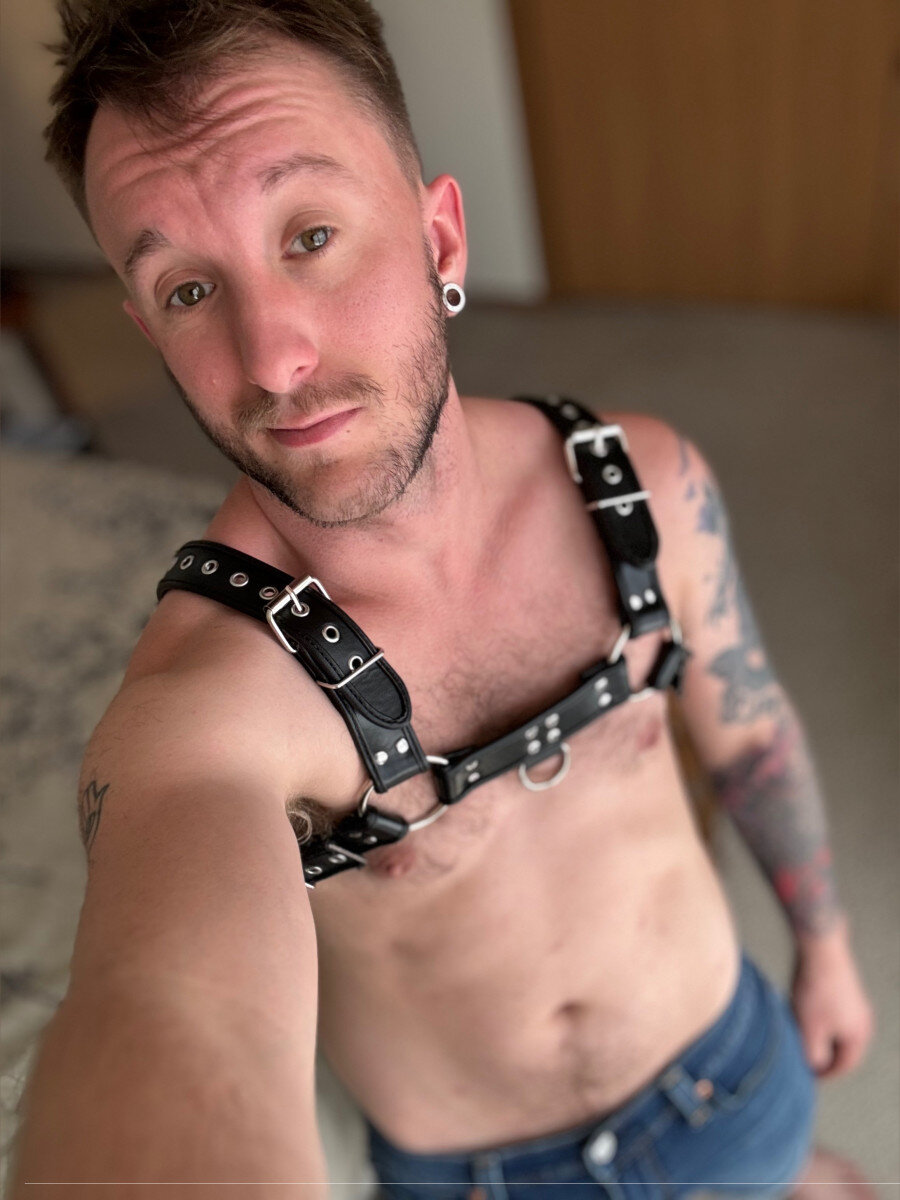 Slickshot (@slick-shot), OnlyFans creator