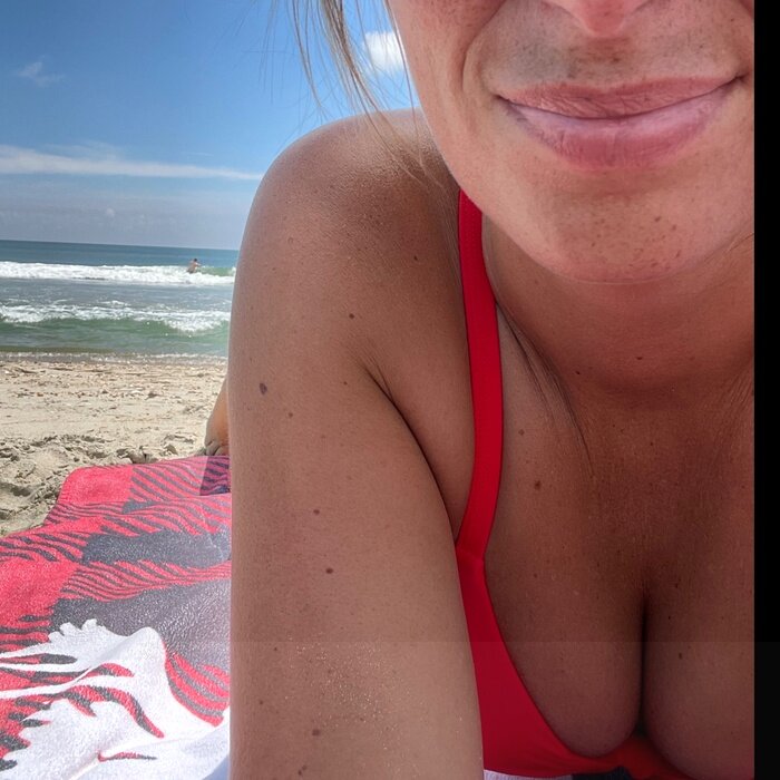 Slizzywife (@slizzywife), OnlyFans creator