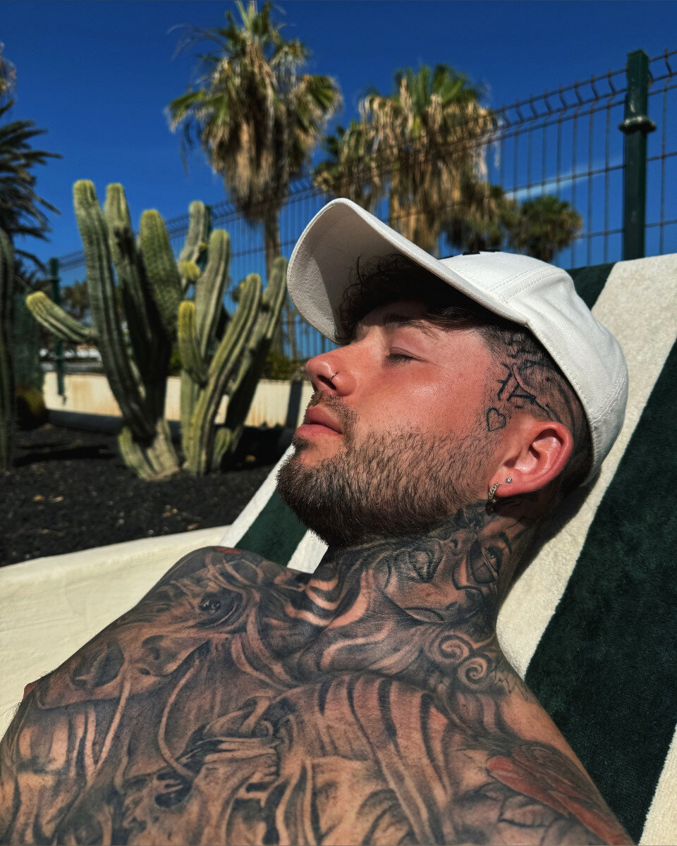 Smallbutbig96 (@smallbutbig96), OnlyFans creator