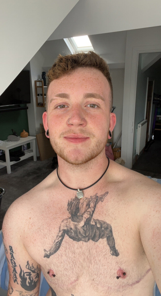 Smallnkinky (@smallnkinky), OnlyFans creator