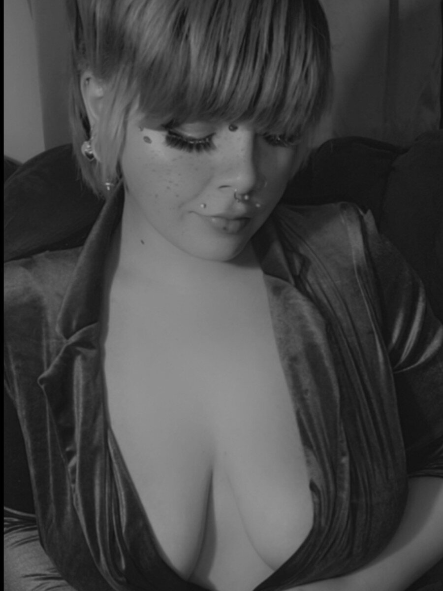 smoking (@smoking_devil666), OnlyFans creator