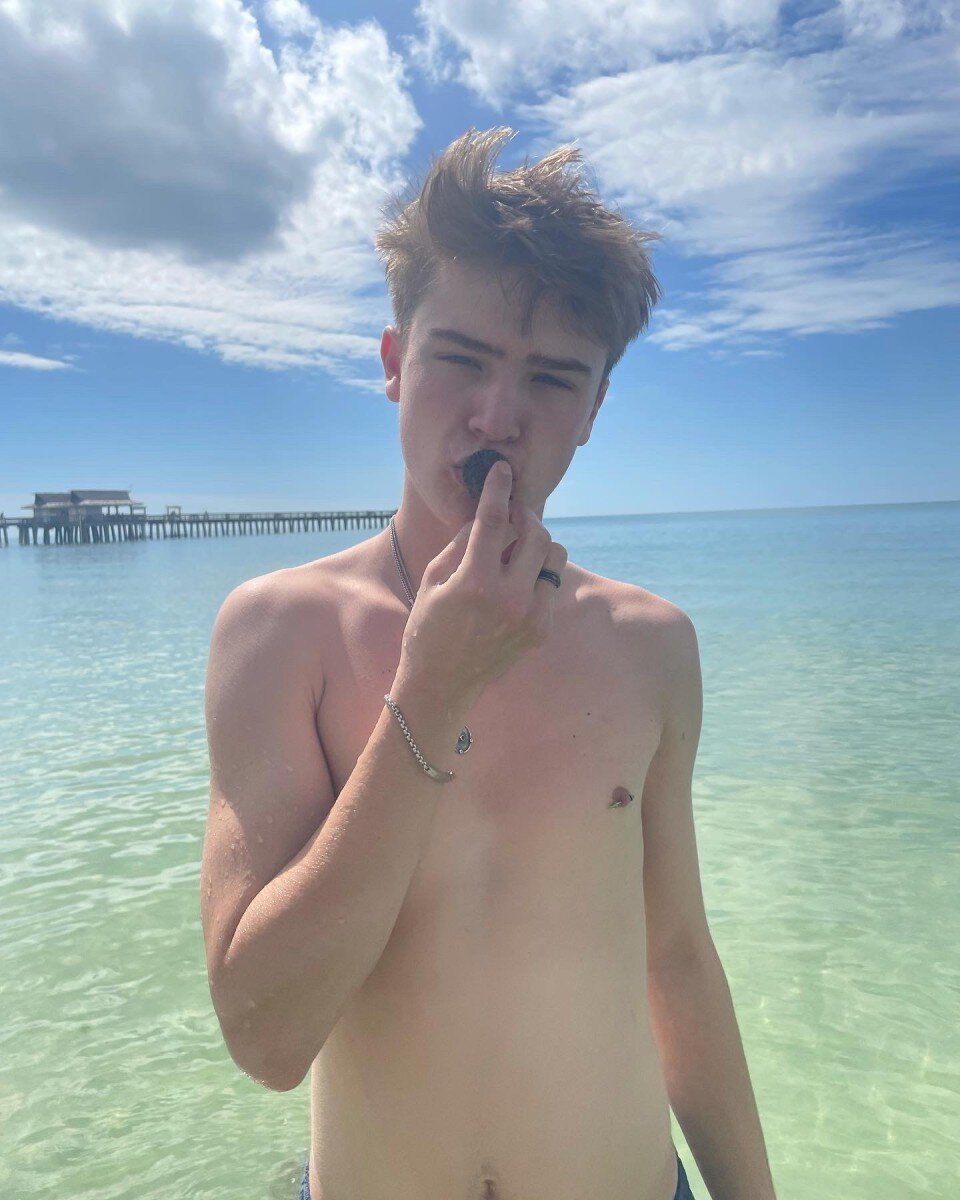 Smoothtwinkboyy (@smoothtwinkboyy), OnlyFans creator