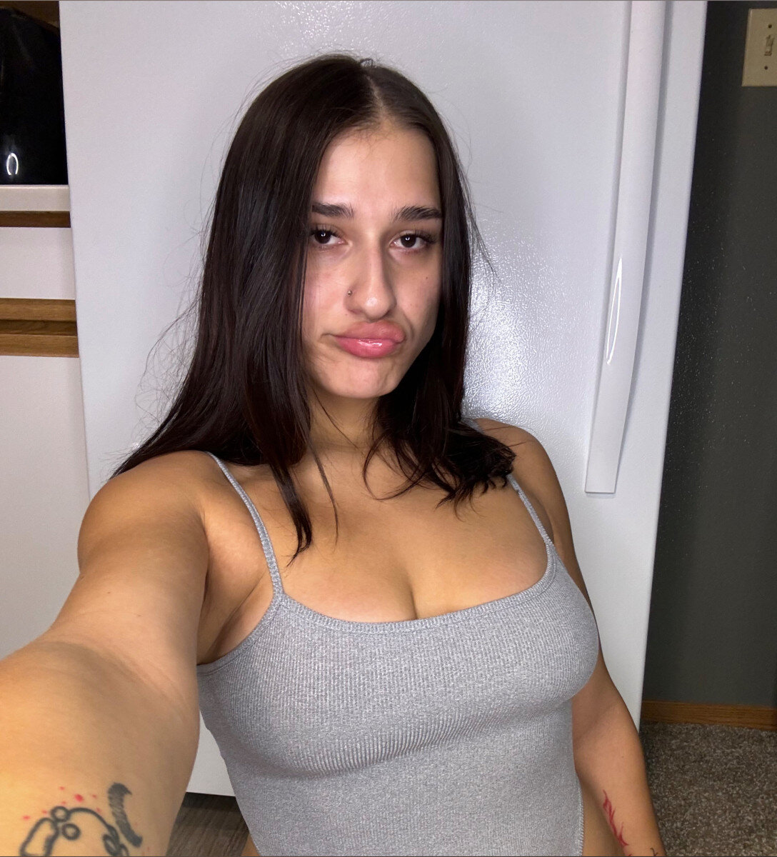 Snixxxxx (@snixxxxx), OnlyFans creator