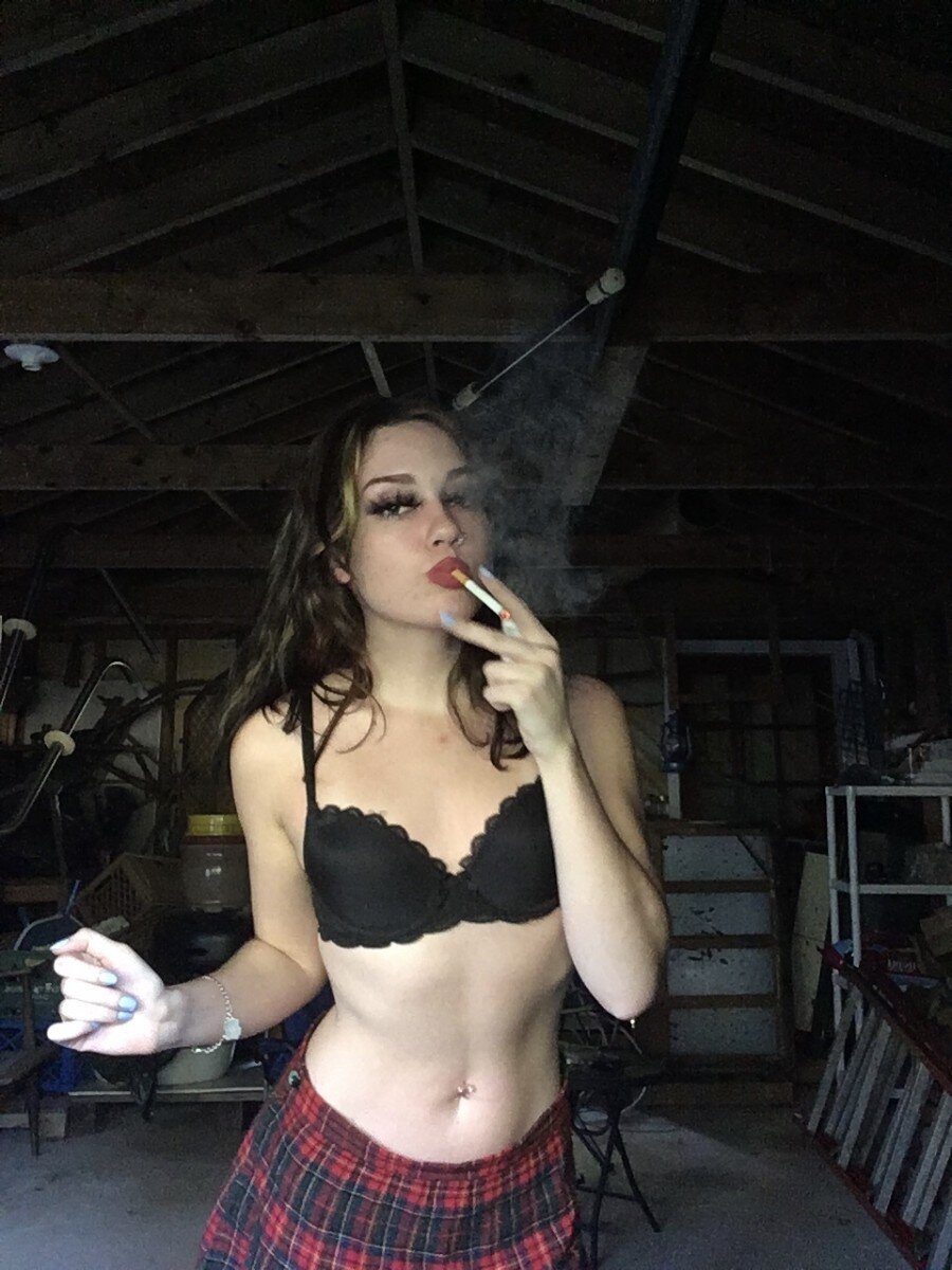Snotbaby (@snotbaby), OnlyFans creator