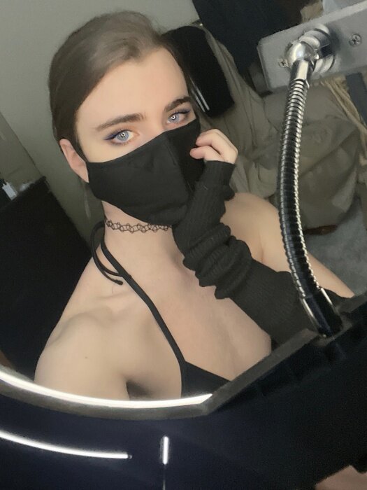Snowboypvt (@snowboypvt), OnlyFans creator