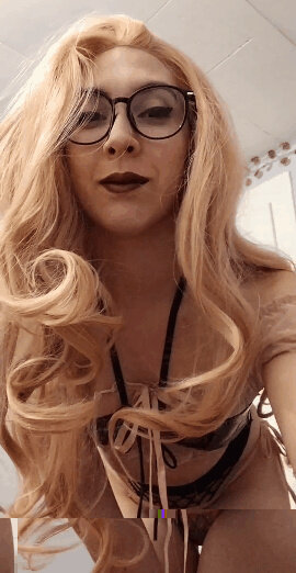 Snowsoir (@snowsoir), OnlyFans creator