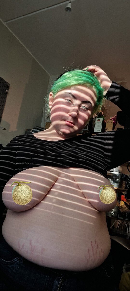Snusetopp (@snusetopp), OnlyFans creator