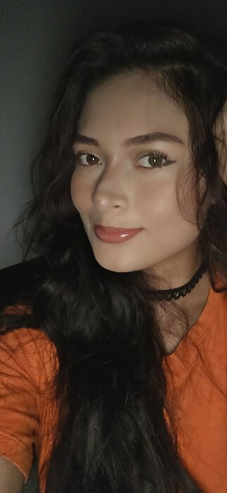 Sofia (@sofiabrown), OnlyFans creator