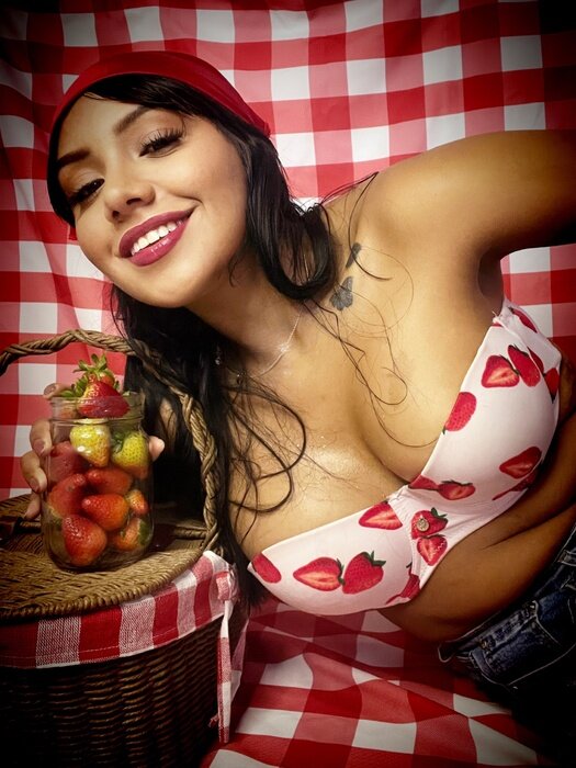 Sofiajimenez297 (@sofiajimenez297), OnlyFans creator
