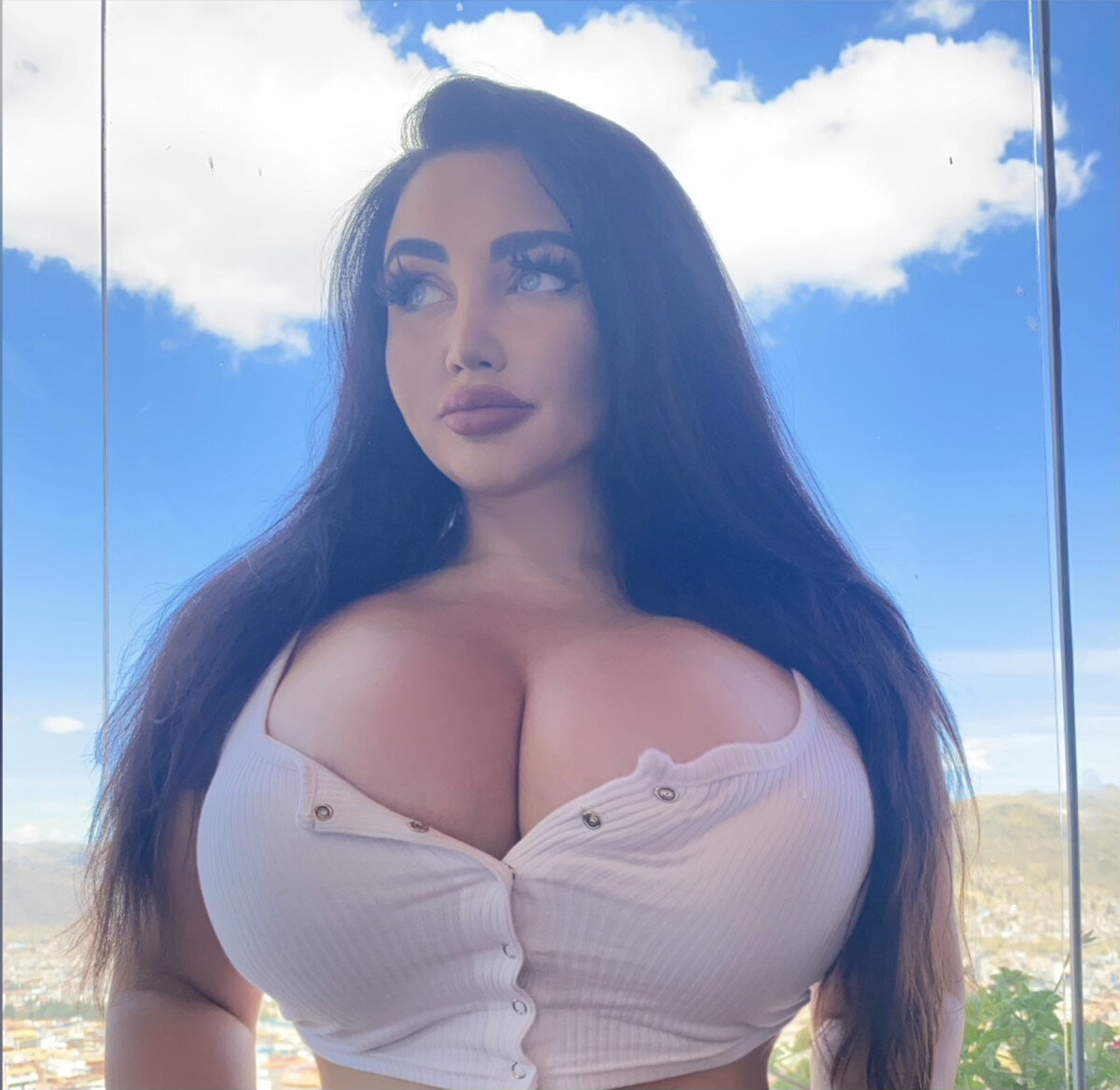 Sofiasivanfree (@sofiasivanfree), OnlyFans creator