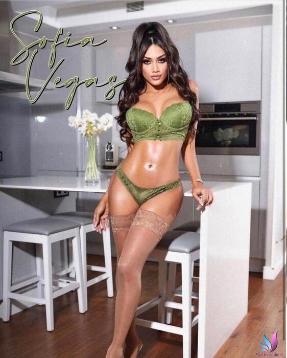 Sofiavegas02 (@sofiavegas02), OnlyFans creator