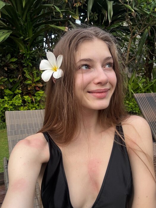 Sofibloom (@sofibloom), OnlyFans creator
