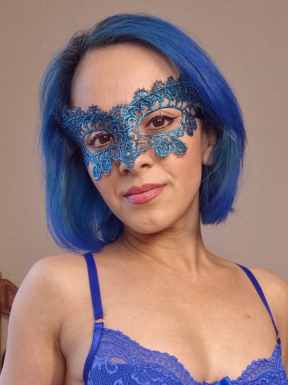 Sonalib69 (@sonalib69), OnlyFans creator