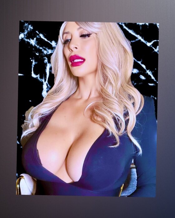 Soniagreyus (@soniagreyus), OnlyFans creator