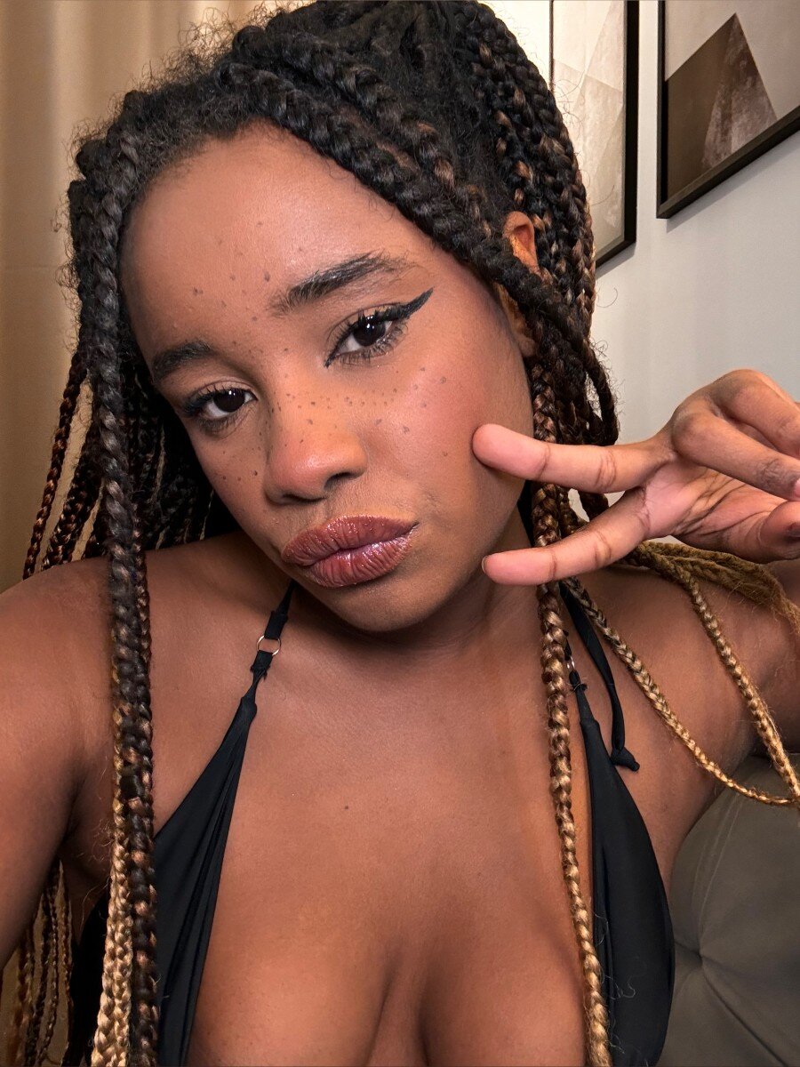 Sophiafree (@sophia_free), OnlyFans creator