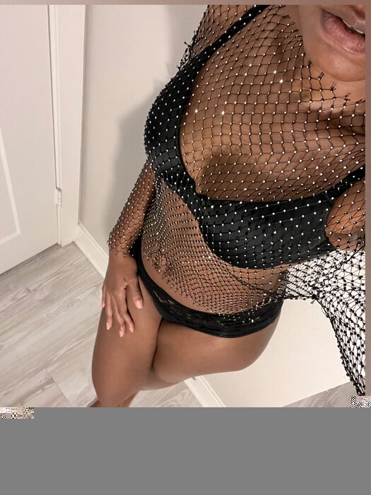 Sophiasweetz (@sophiasweetz), OnlyFans creator