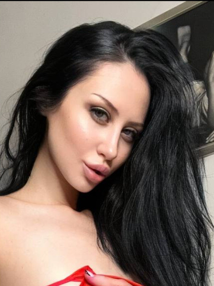 Sophiaward (@sophiaward), OnlyFans creator