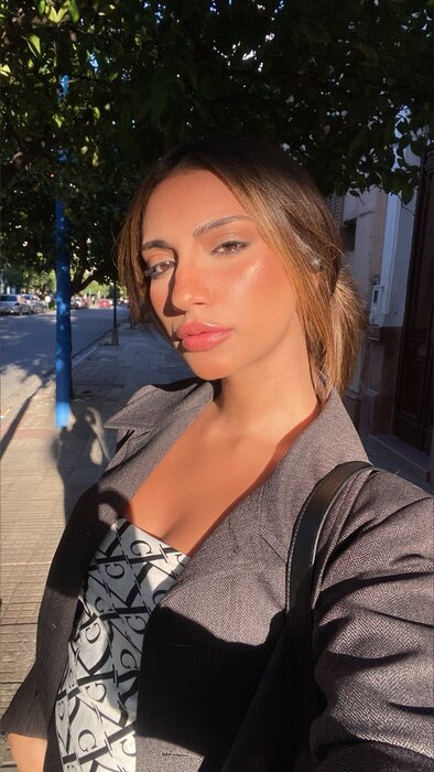 Sophielvu (@sophie_lvu), OnlyFans creator