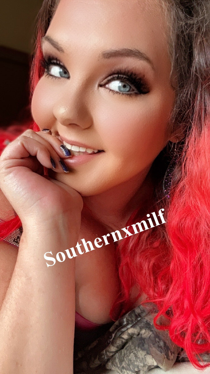 Southernxbbw (@southernxbbw), OnlyFans creator