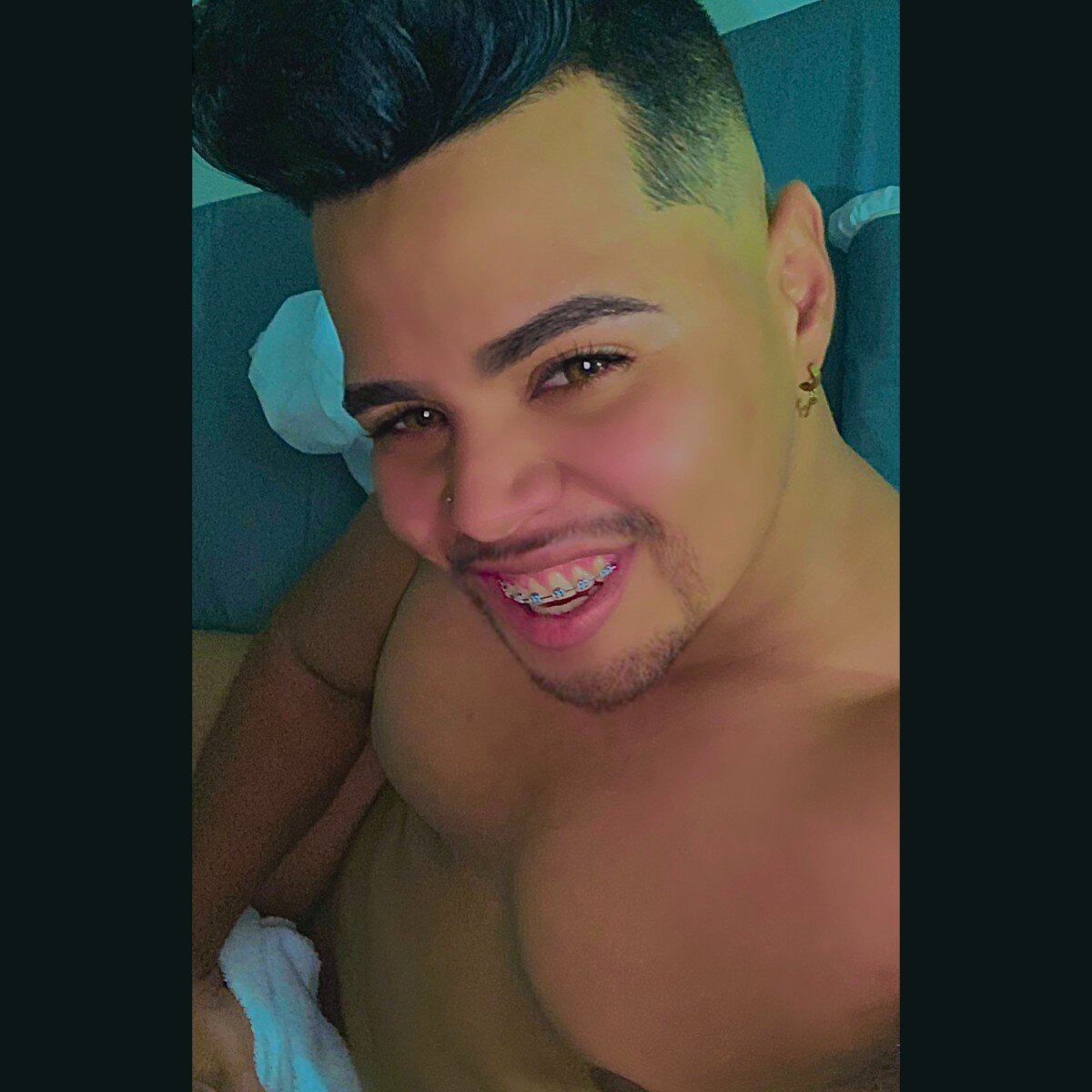 Soyrafaelofficial (@soyrafaelofficial), OnlyFans creator