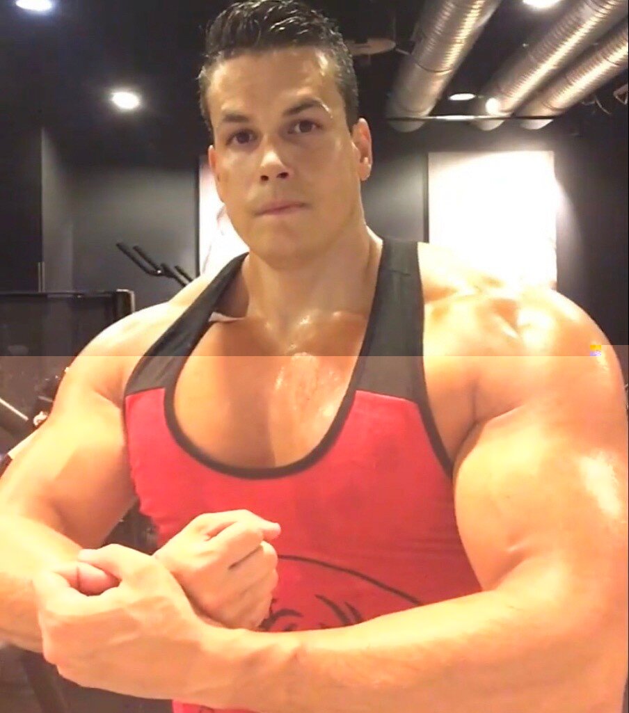 Spanishhulk (@spanishhulk), OnlyFans creator