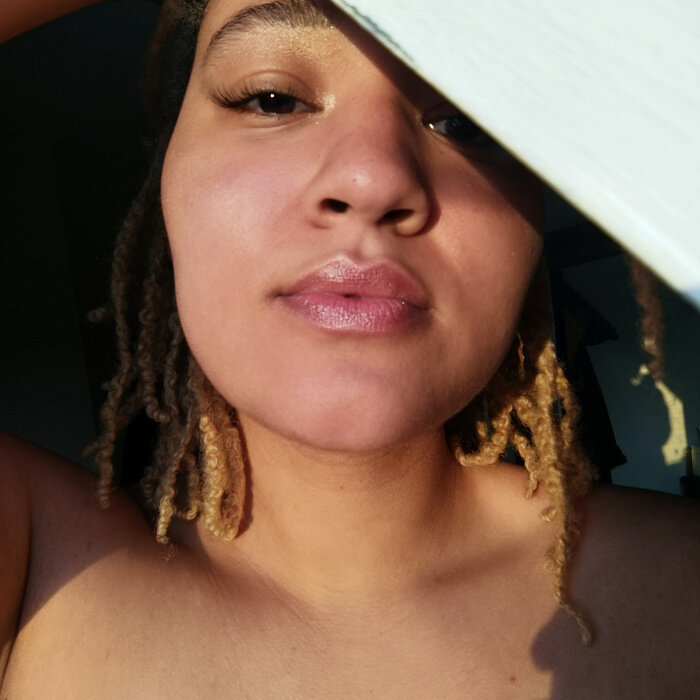 Spicyellarose (@spicyellarose), OnlyFans creator