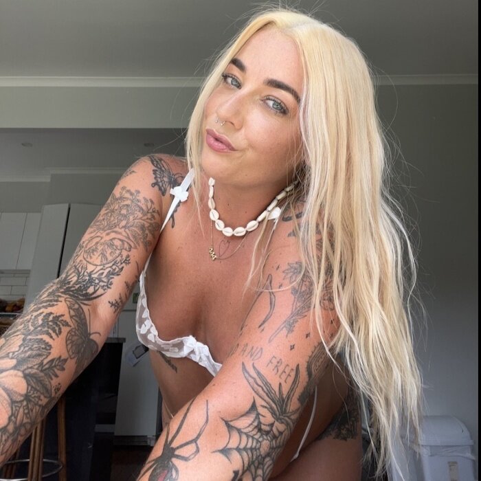 Spicyjazzyfree (@spicyjazzyfree), OnlyFans creator