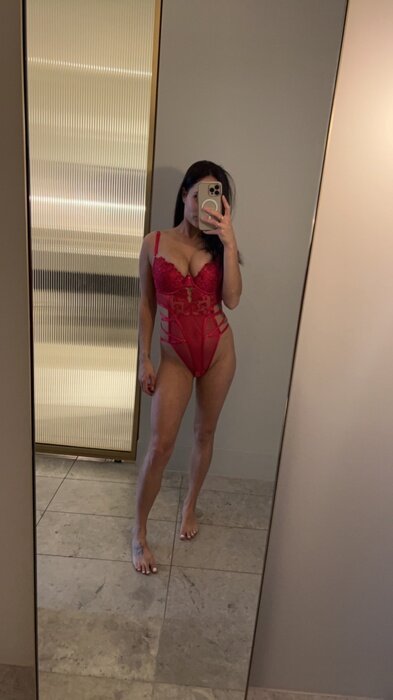 Spicypeachhh (@spicypeachhh), OnlyFans creator
