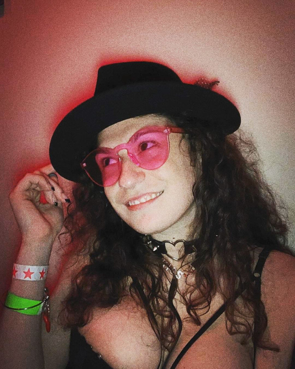 Spicysauced420 (@spicysauced420), OnlyFans creator