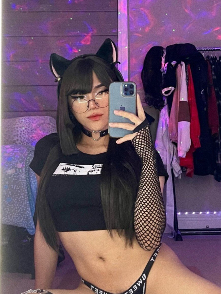 Spicytitania (@spicytitania), OnlyFans creator