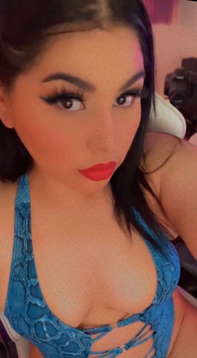Spicyvix (@spicyvix), OnlyFans creator