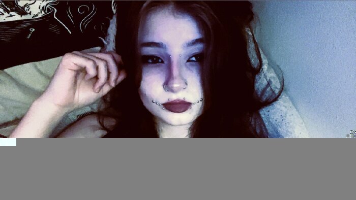 Spo0kybug (@spo0kybug), OnlyFans creator