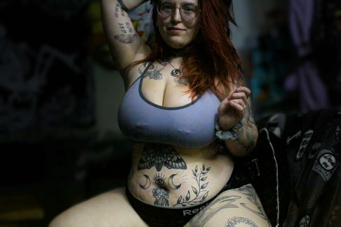 Spookibabefreepage (@spookibabefreepage), OnlyFans creator