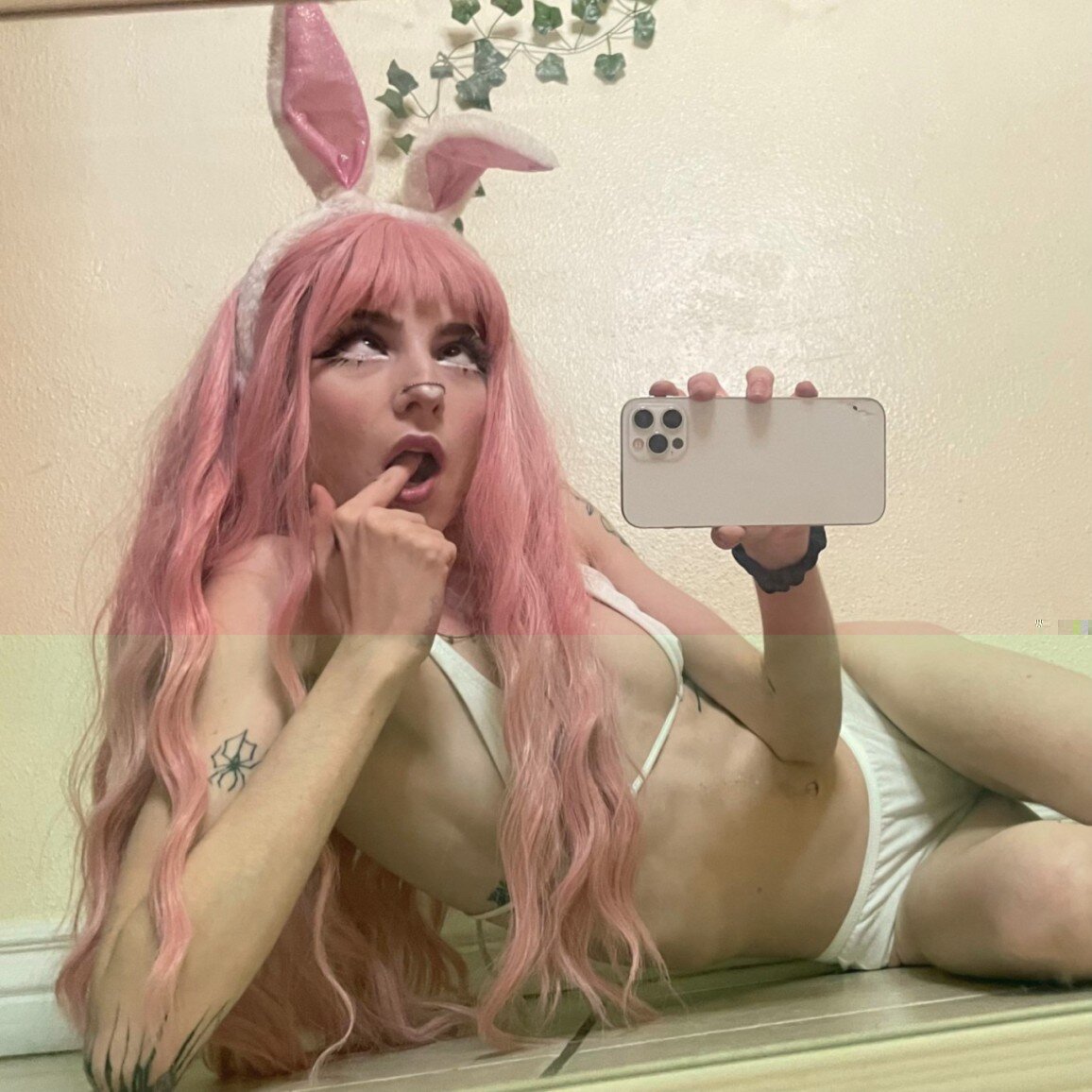 Spookyhippy (@spookyhippy), OnlyFans creator