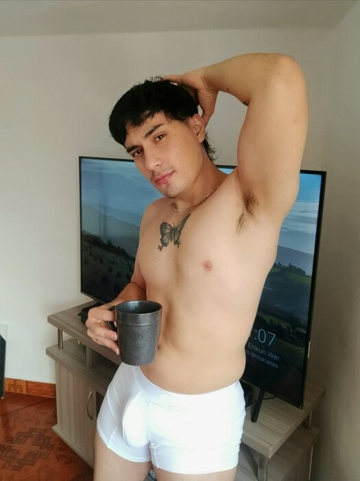 Ssebsnieto (@ssebsnieto), OnlyFans creator