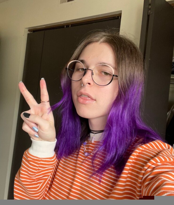 Sssmalltea (@sssmalltea), OnlyFans creator