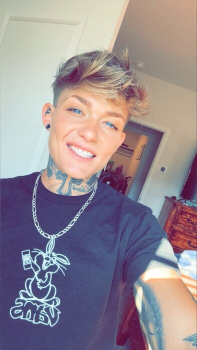 Starsanback92 (@starsanback92), OnlyFans creator
