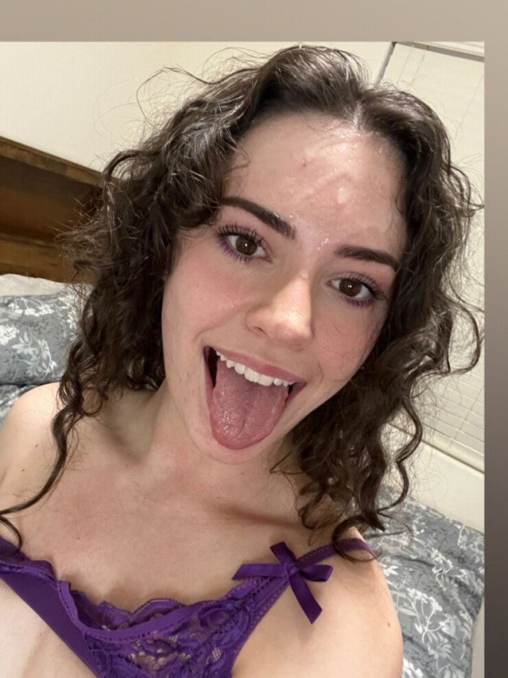 Stellaviolet (@stellaviolet), OnlyFans creator
