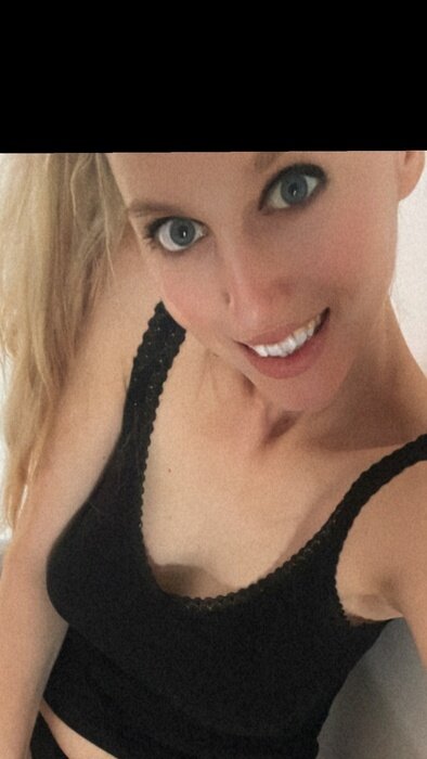 Stephie3308 (@stephie3308), OnlyFans creator