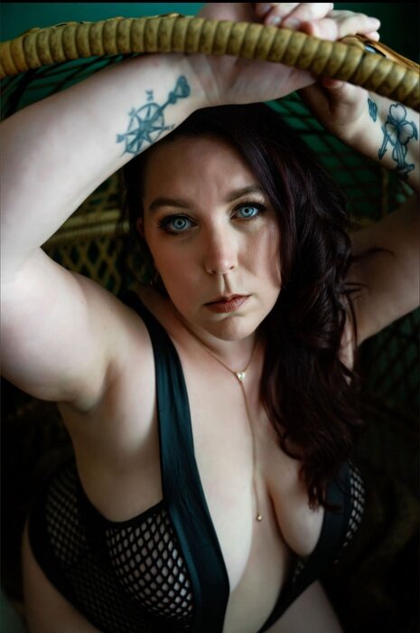 Sterlinghart (@sterlinghart), OnlyFans creator