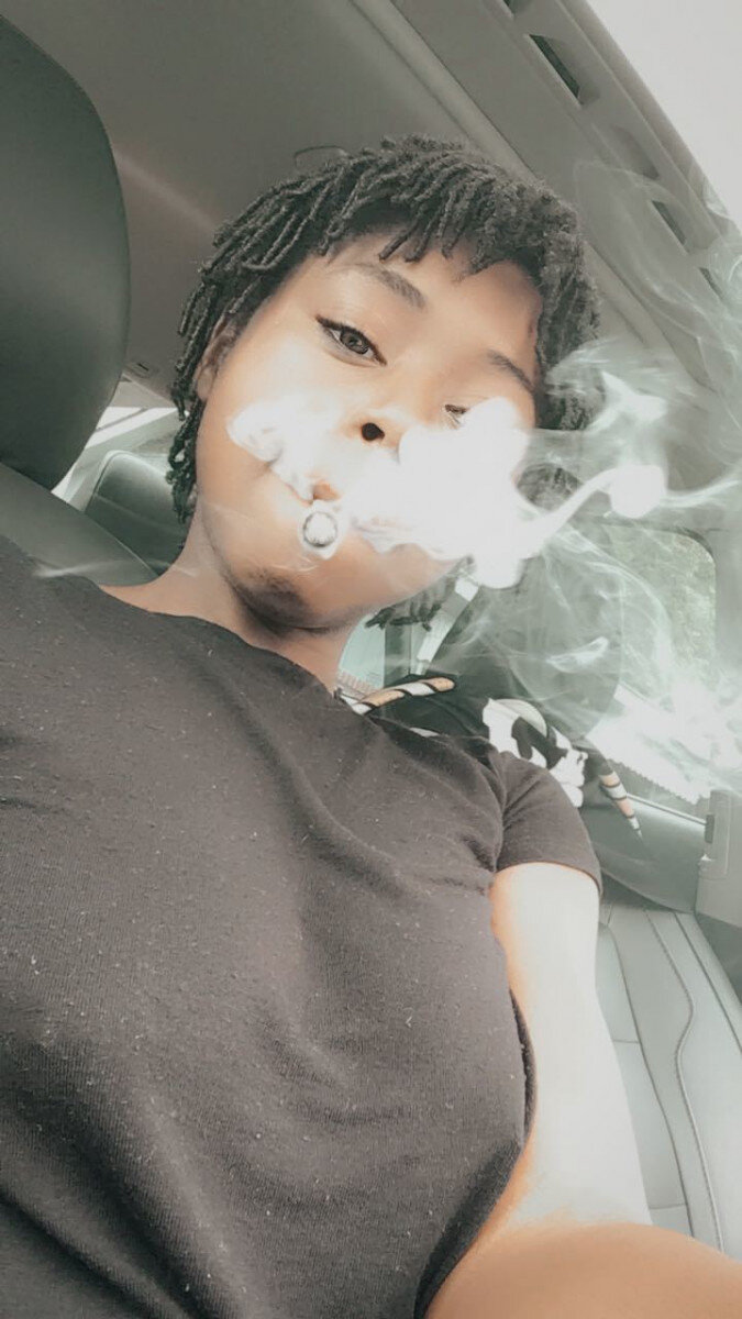 Stonerberry (@stonerberry), OnlyFans creator